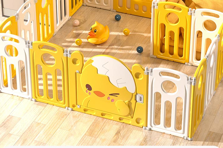 Little Chiken Playpen For Baby